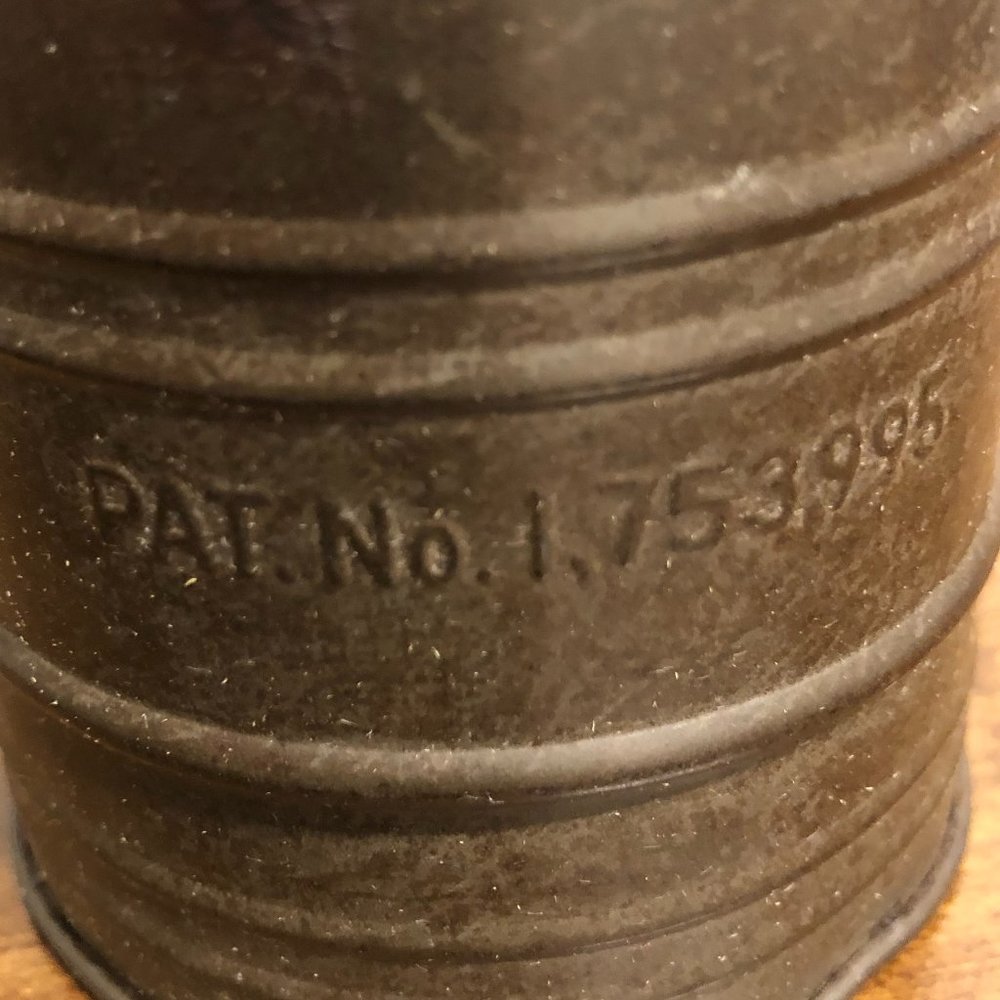 RED HANDLE WIND TINY SIFTER  PASTRY BLENDER MOULI ROTARY HARD CHEESE GRATER - Picture 13 of 14